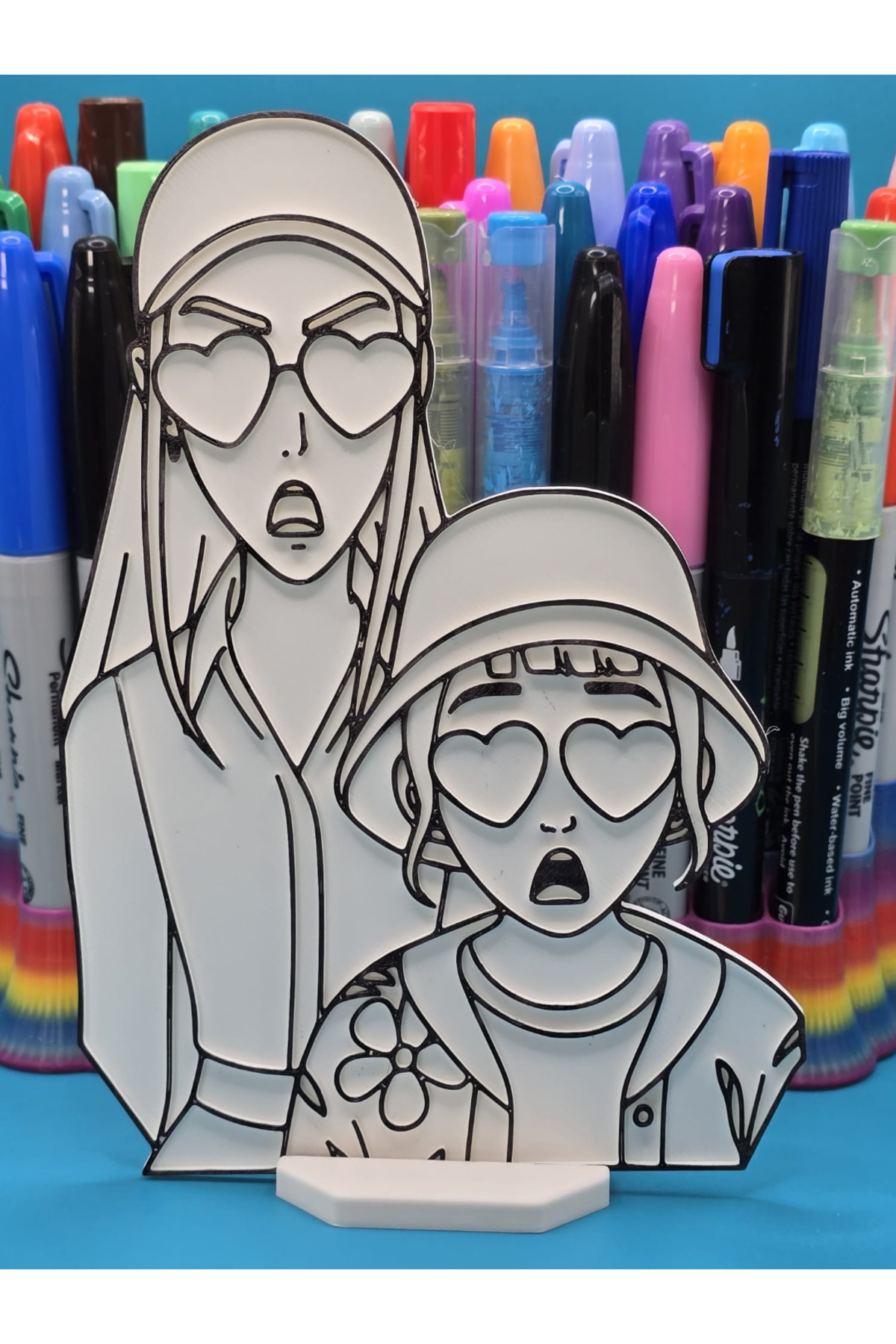 Zoey & Mira Love Boyama Figürü – KPOP DEMON HUNTERS Temalı Çift Karakter Tasarımı